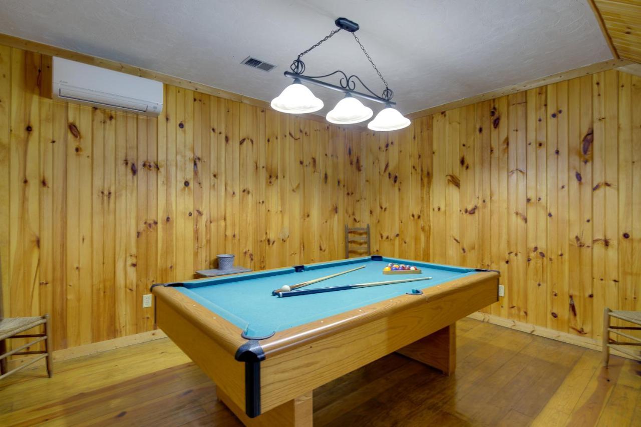 Smoky Mountains Cabin With Hot Tub, Deck And Views! Sevierville Exterior photo